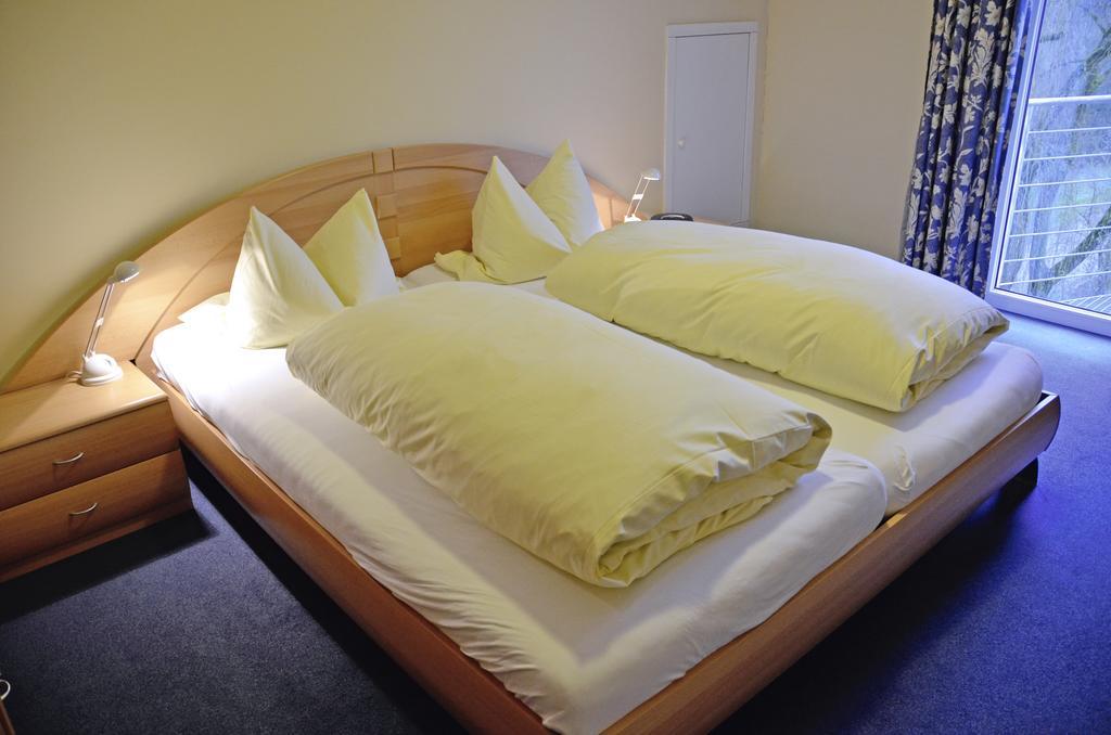 Hotel Gasthof Am Forsthof Edelsfeld Pokoj fotografie